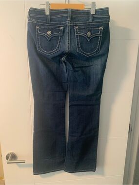 6/$20 Ariat Dark Blue Bootcut Jeans with Contrast Stitching ladies A15